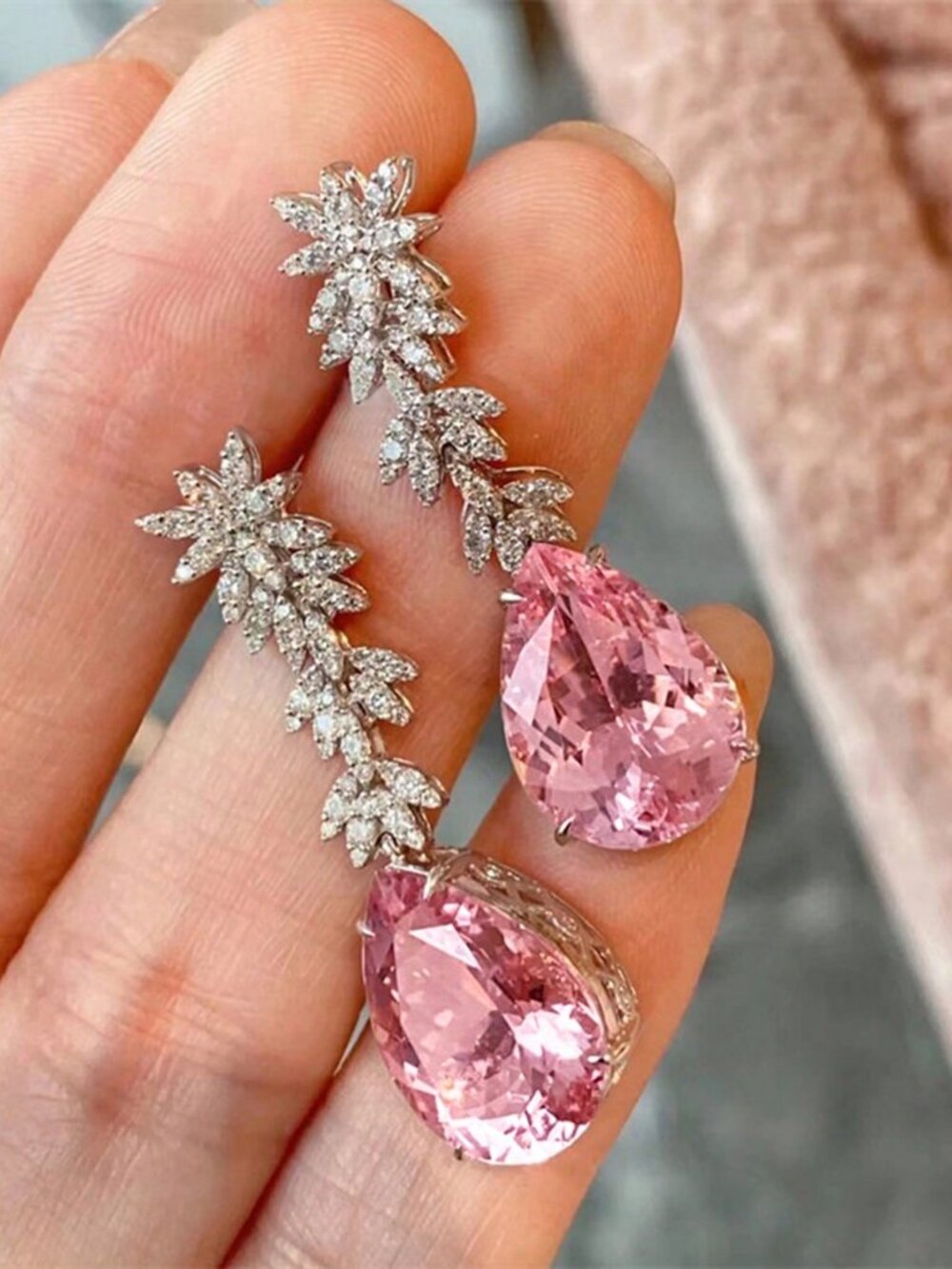Silver Elegant Women's Rhinestone Flowers Drop Earrings
